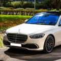Аренда автомобиля Mercedes S-Class S223 с водителем заказать в Москве