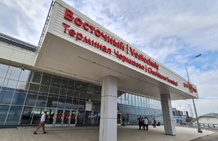 Заказать такси минивэн трансфер на Восточный вокзал